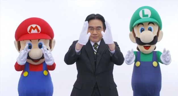 Satoru Iwata con Mario & Luigi